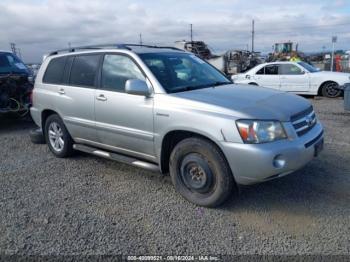  Salvage Toyota Highlander