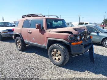  Salvage Toyota FJ Cruiser