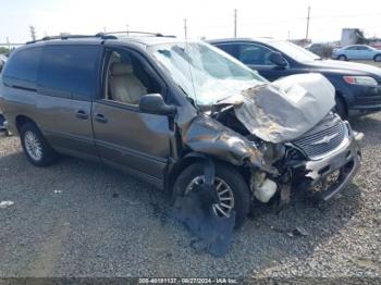  Salvage Chrysler Town & Country