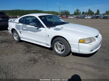  Salvage Ford Mustang