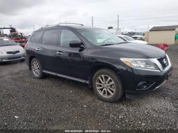  Salvage Nissan Pathfinder