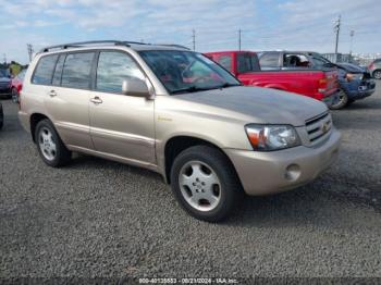  Salvage Toyota Highlander