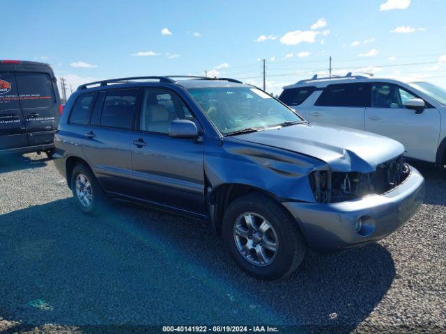  Salvage Toyota Highlander