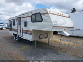  Salvage Collins Fifth Wheel Series M