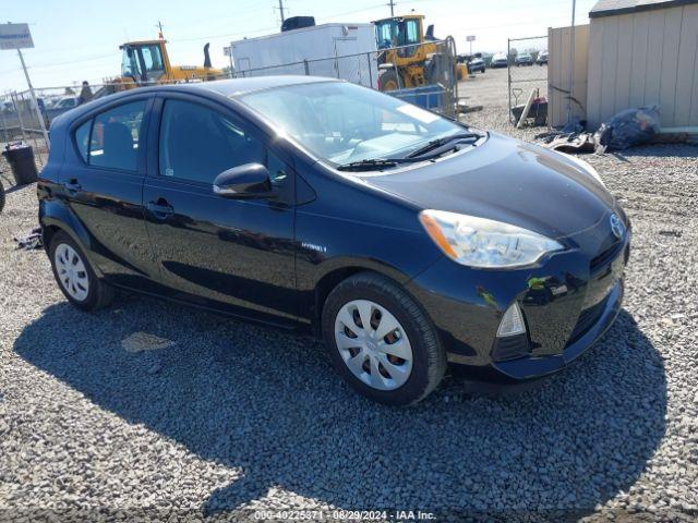  Salvage Toyota Prius c