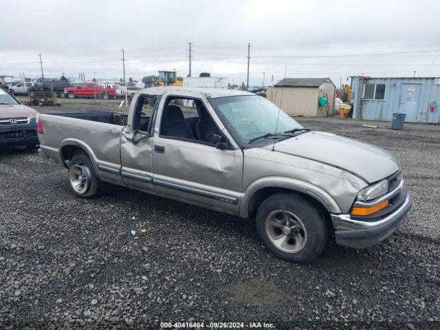  Salvage Chevrolet S-10