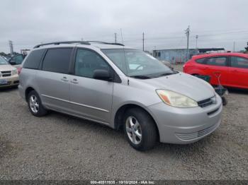  Salvage Toyota Sienna