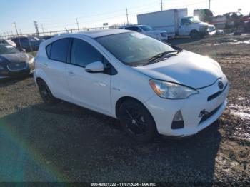  Salvage Toyota Prius c