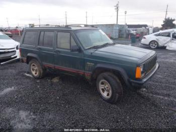  Salvage Jeep Cherokee