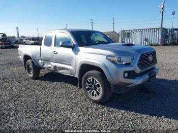  Salvage Toyota Tacoma