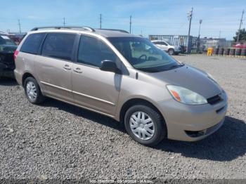  Salvage Toyota Sienna