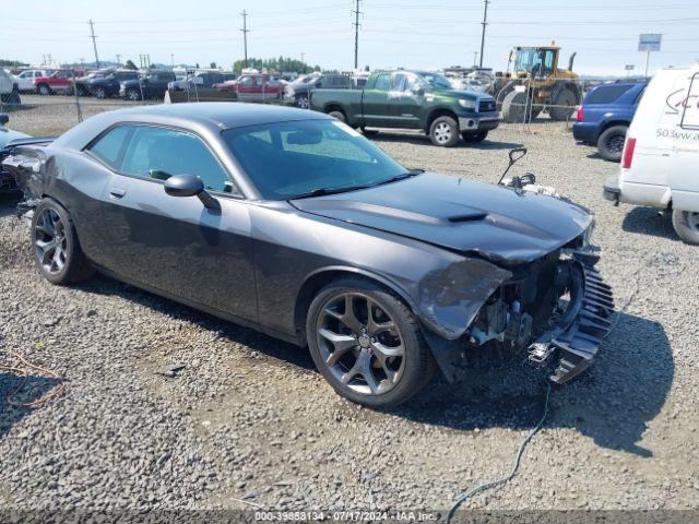  Salvage Dodge Challenger