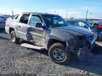  Salvage Chevrolet Avalanche 1500