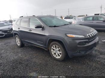  Salvage Jeep Cherokee