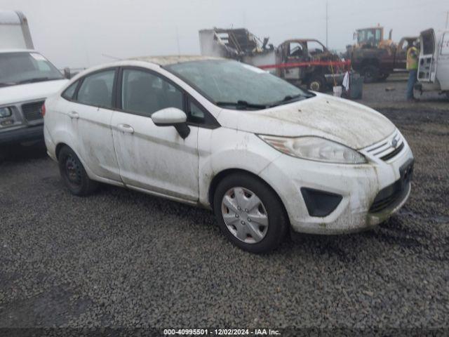  Salvage Ford Fiesta