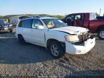  Salvage Toyota Highlander