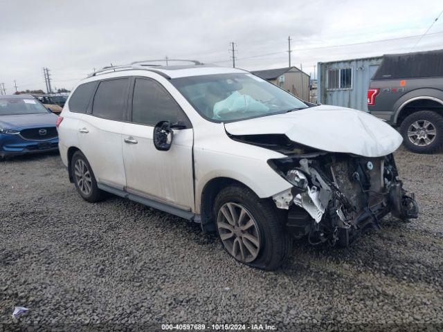  Salvage Nissan Pathfinder