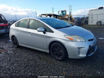  Salvage Toyota Prius