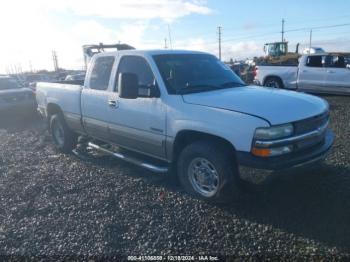  Salvage Chevrolet Silverado 2500