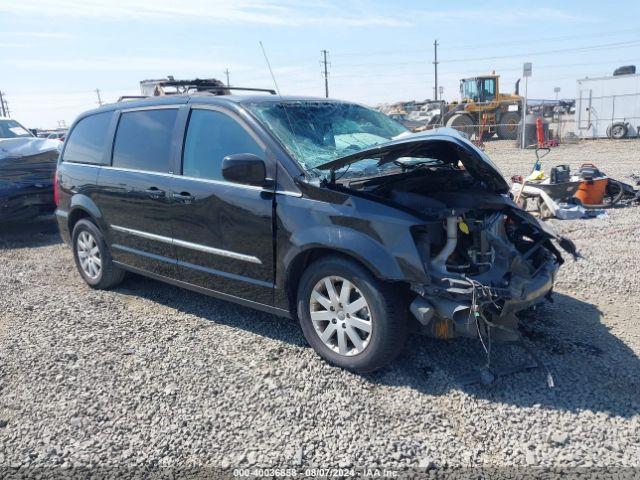  Salvage Chrysler Town & Country