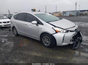  Salvage Toyota Prius v