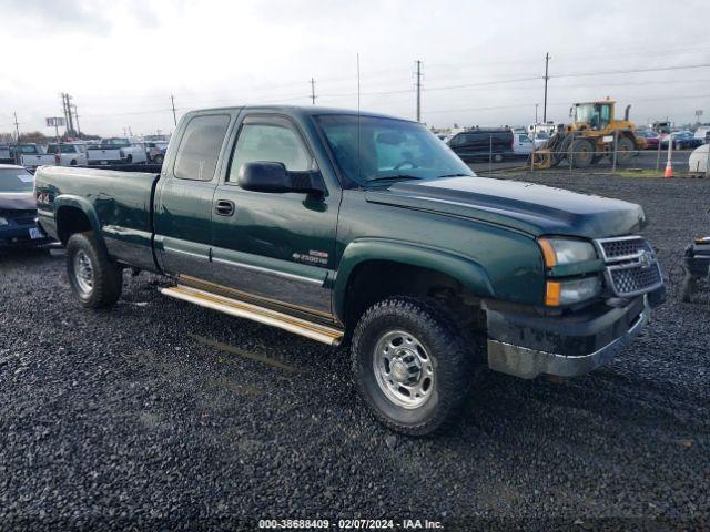  Salvage Chevrolet Silverado 2500