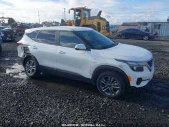  Salvage Kia Seltos