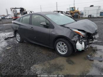  Salvage Toyota Prius