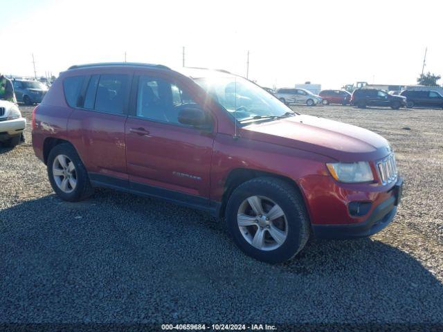  Salvage Jeep Compass