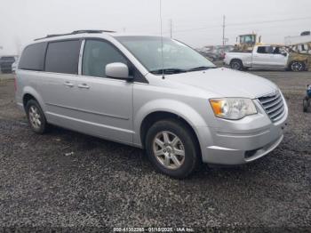  Salvage Chrysler Town & Country