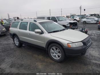  Salvage Volvo XC70