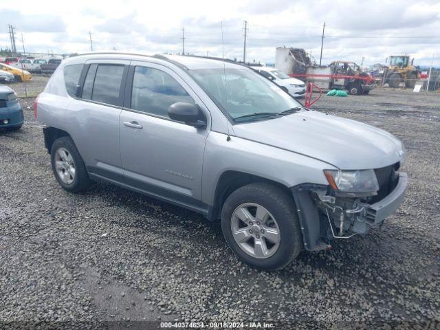  Salvage Jeep Compass