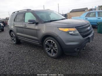  Salvage Ford Explorer