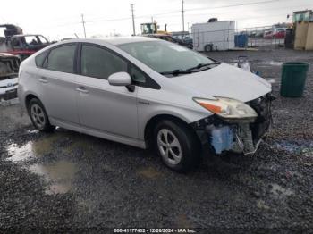  Salvage Toyota Prius