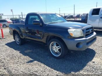  Salvage Toyota Tacoma