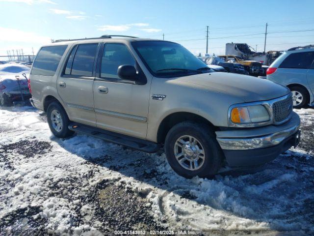  Salvage Ford Expedition