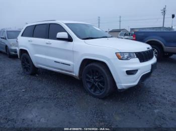  Salvage Jeep Grand Cherokee