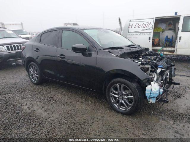  Salvage Toyota Yaris