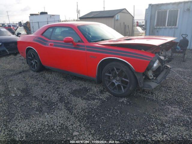  Salvage Dodge Challenger