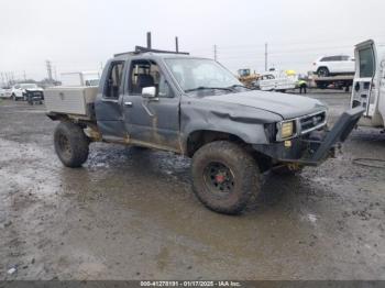  Salvage Toyota Pickup