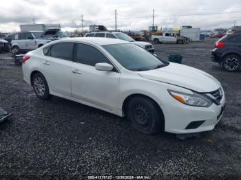  Salvage Nissan Altima