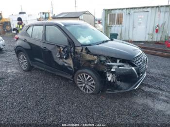  Salvage Nissan Kicks