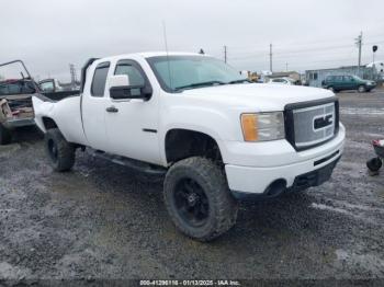  Salvage GMC Sierra 2500