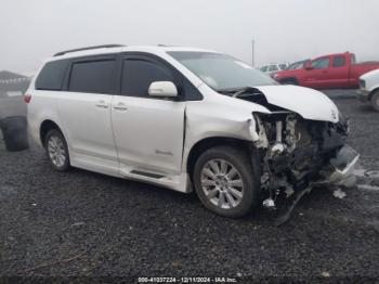  Salvage Toyota Sienna