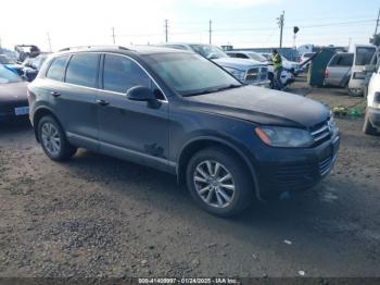  Salvage Volkswagen Touareg