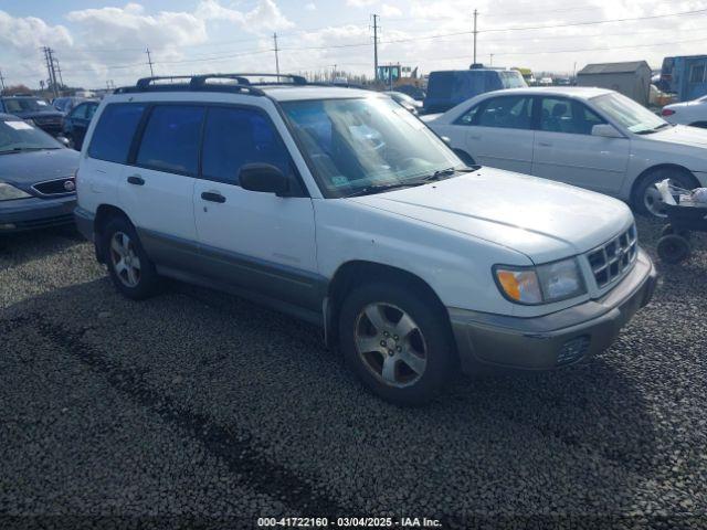  Salvage Subaru Forester