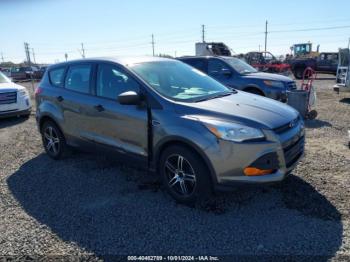  Salvage Ford Escape