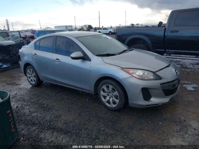  Salvage Mazda Mazda3