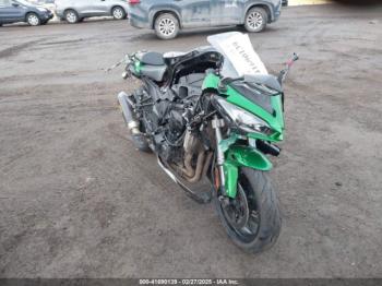  Salvage Kawasaki Zx1002