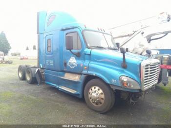  Salvage Freightliner Cascadia 125